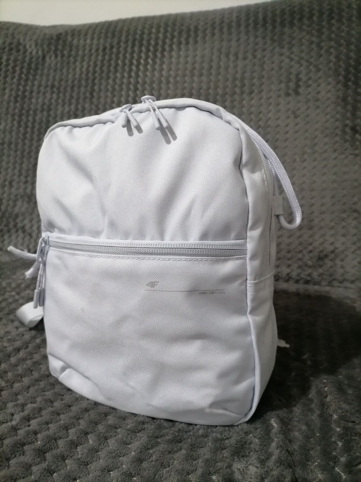 Plecak firmy 4F biały