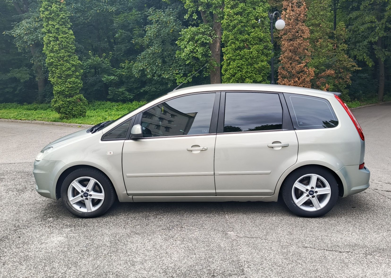 Продам Ford C-max