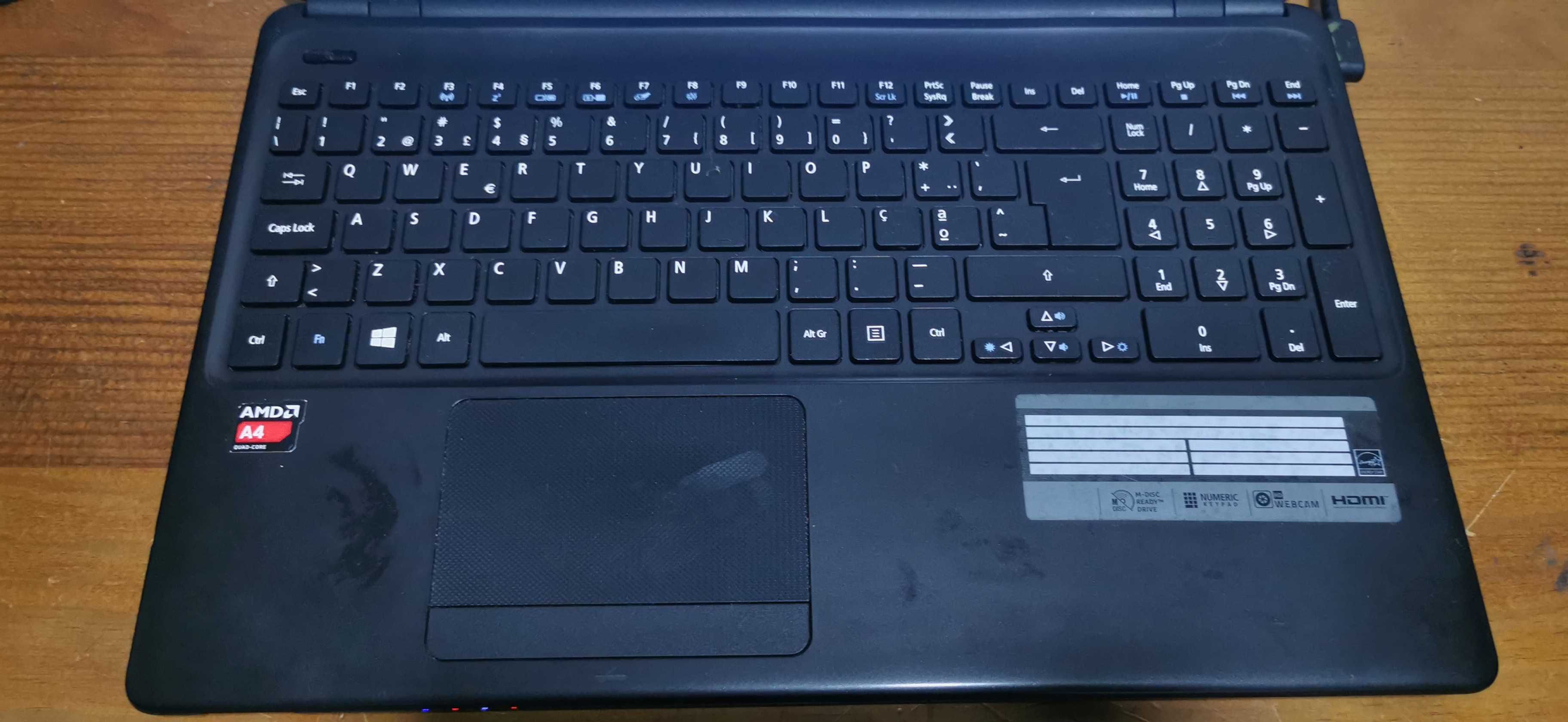 Acer Aspire E1-522