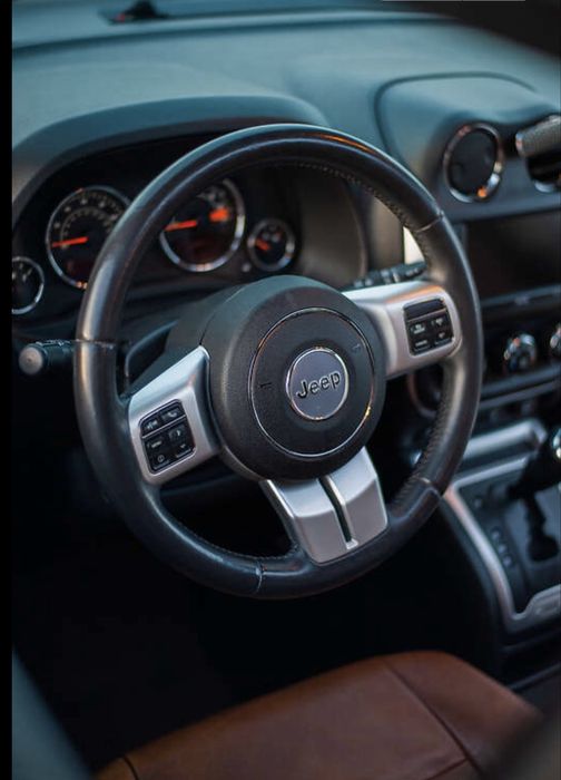 Jeep Compass 2013 рік • Автомат • Повний привід