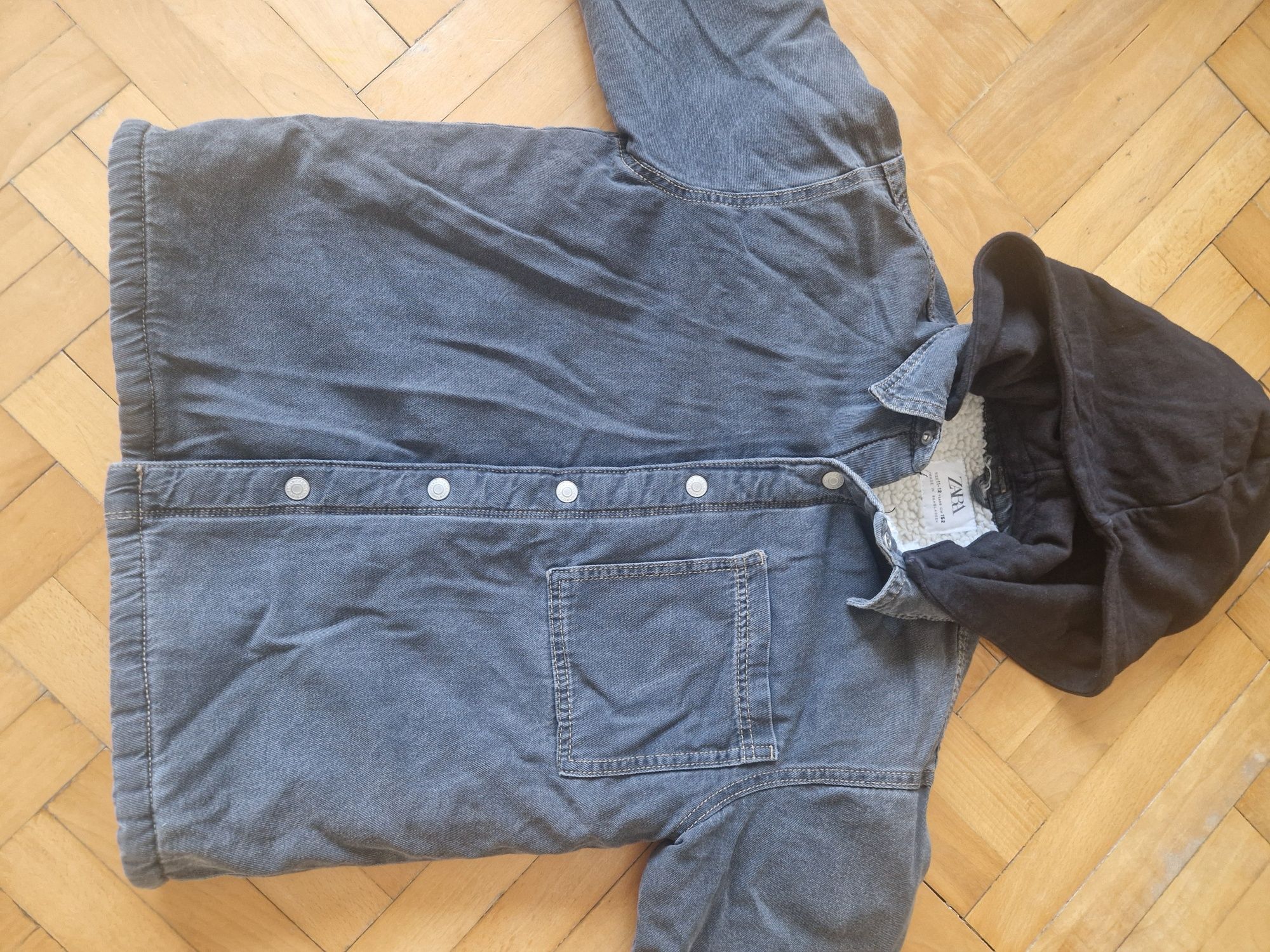 Kurtka/kozuszek chlopiecy jesień/wiosna/zima zara