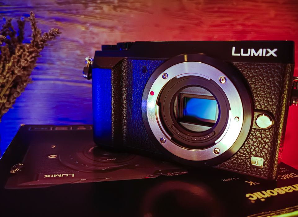 Panasonic Lumix DMC-GX80 + об'єктив lumix G Vario 12-60mm