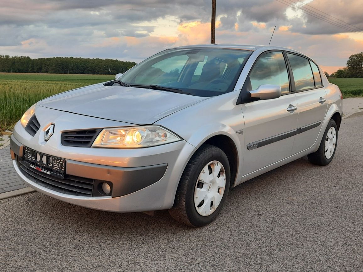 Renault Megane II 1.6 16V Automat. Przebieg 160846 KM