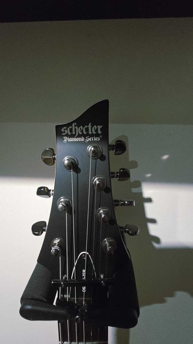 Schecter Demon 7 FR (siedmiostrunowa)