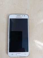 Телефон Samsung j2