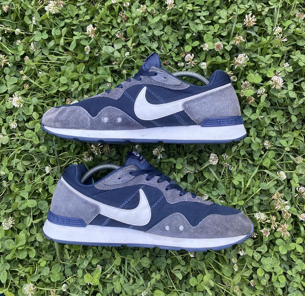 Кросівки Nike VENTURE RUNNER 45 (29 см)