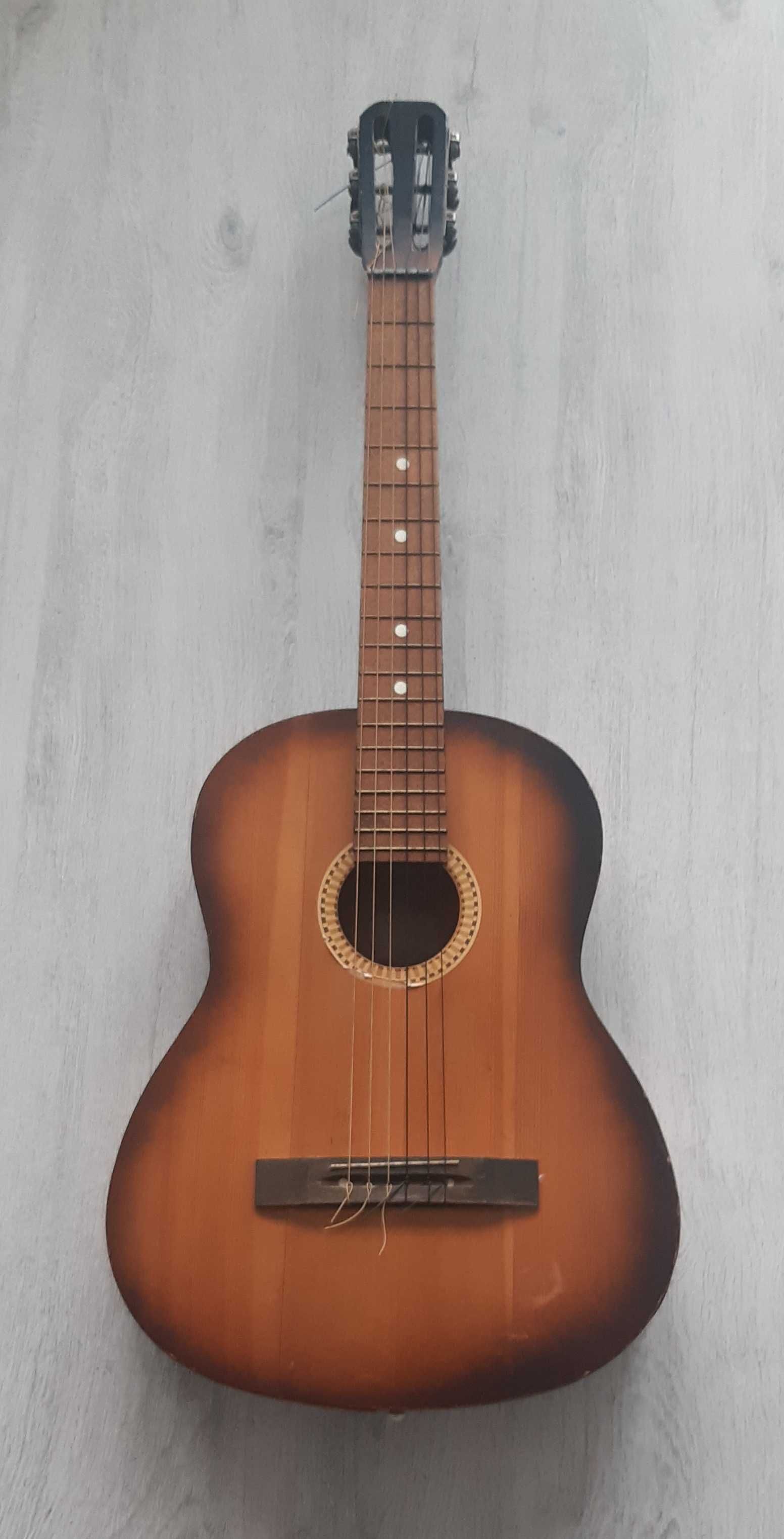 Djembe, bębenek afrykański + gitara!