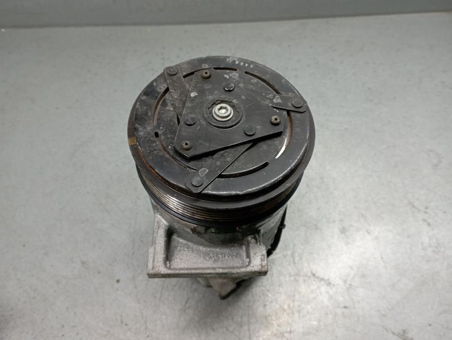 Compressor AC RENAULT Clio IV (BH_)