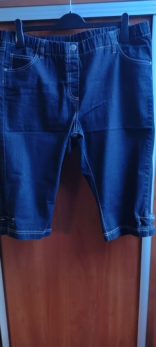 Ładne duże Spodnie Rybaczki Dżinsowe Esmara XXXL stan idealny