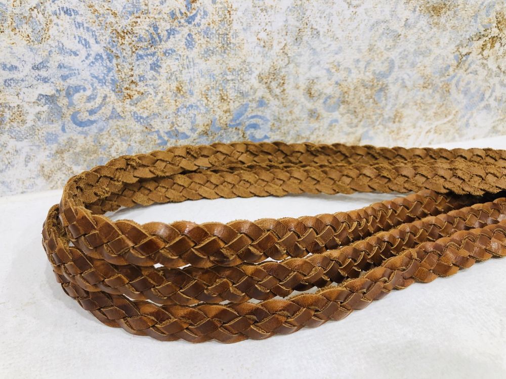 Skórzany pasek brązowy marki Per Una - styl boho
