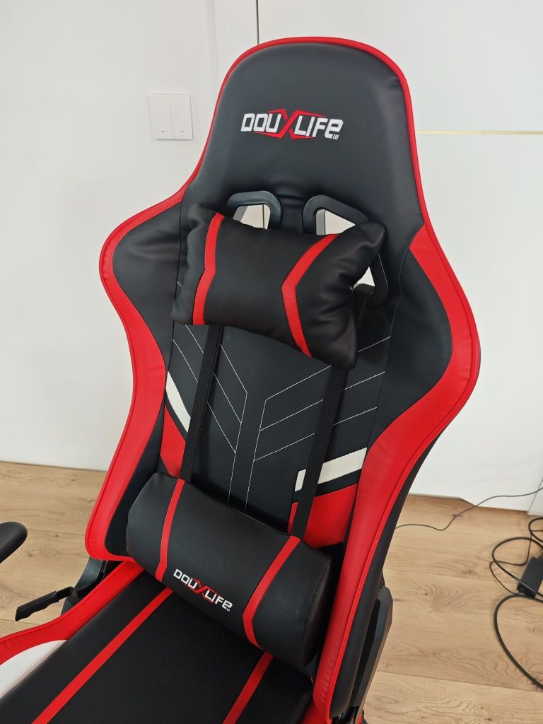 Fotel gamingowy Douxlife GC-RC03 z funkcją masażu