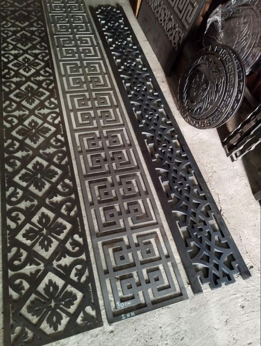 Декоративні металеві вставки Фурнітура для воріт Відкатні ворота Замок