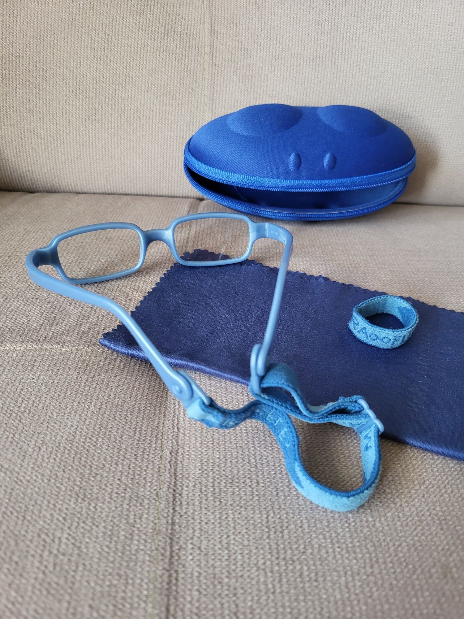 Okulary na gumce marki Miraflex