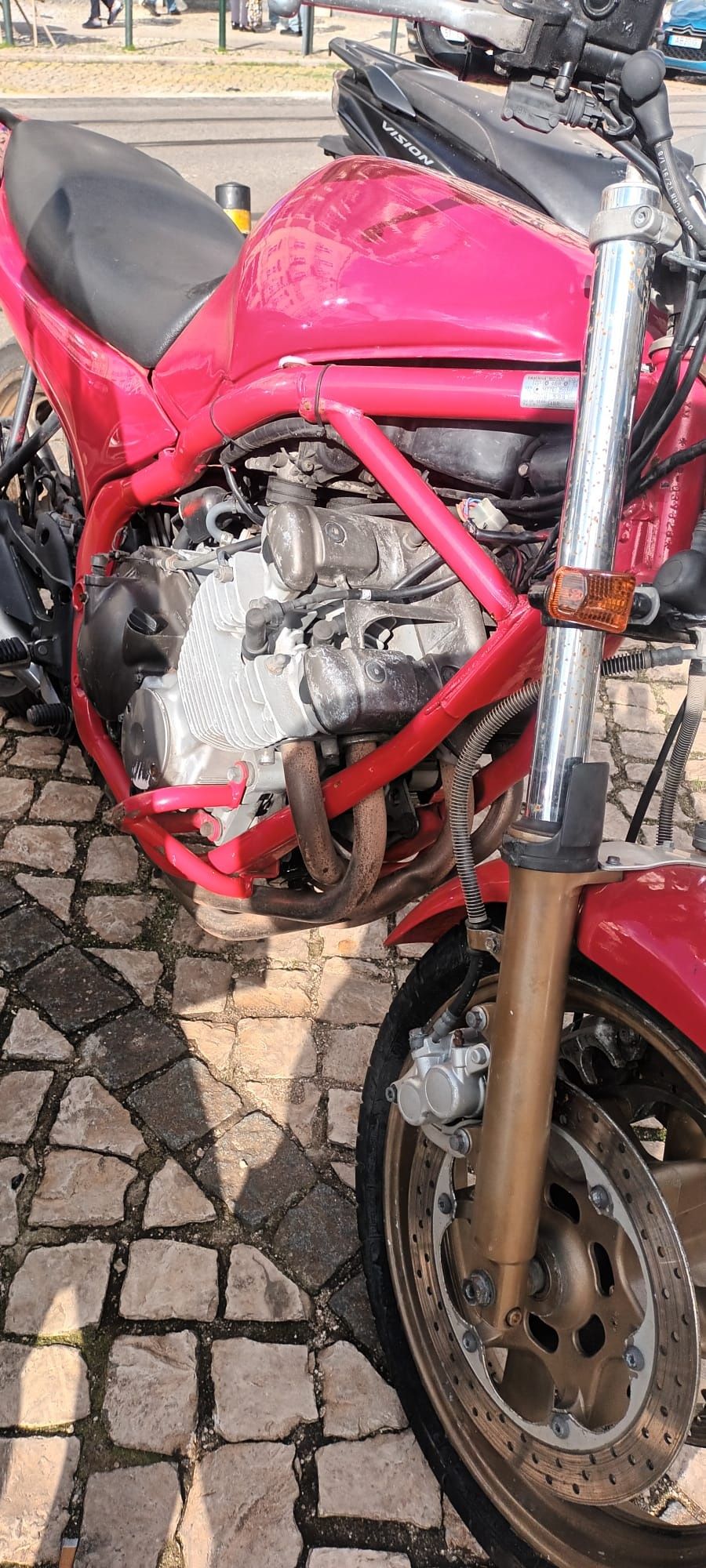 Yamaha XJ 600 reconstruida