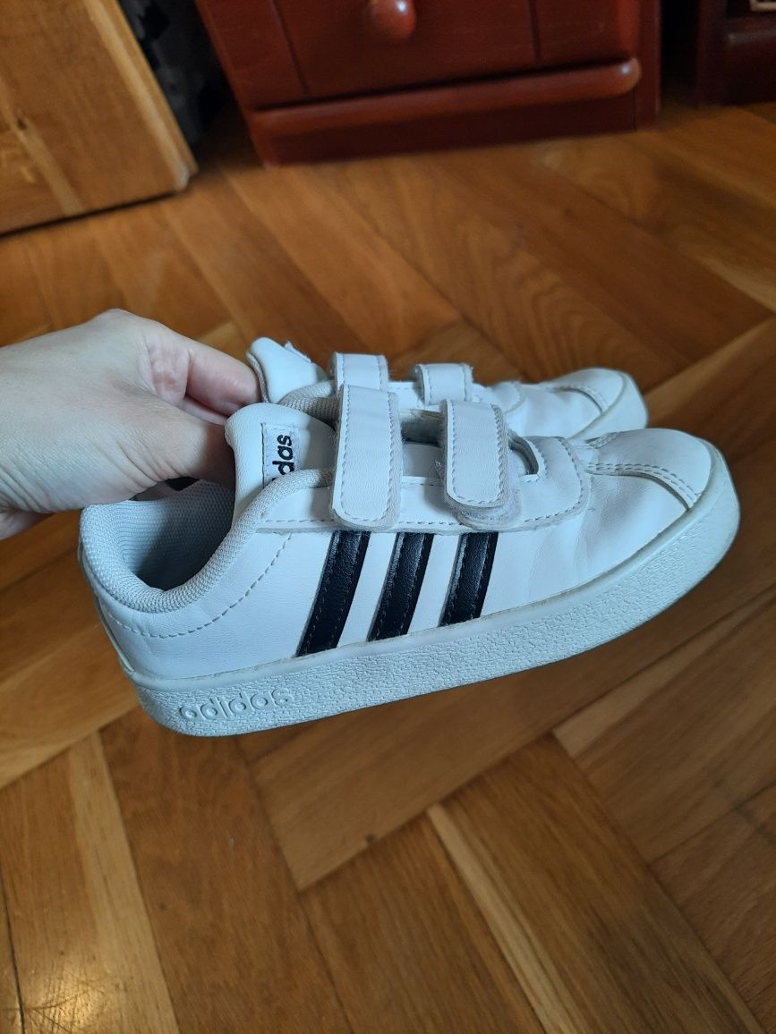 Buty sportowe trampki na rzepy adidas