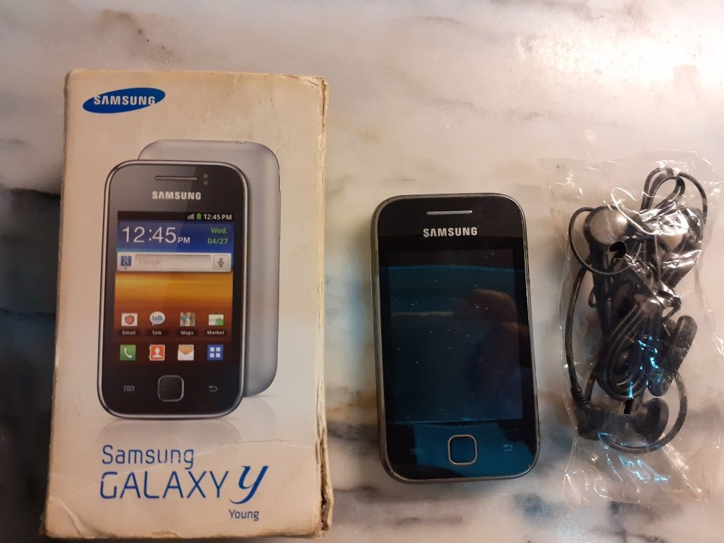 samsung galaxy young gt -5360 / cartao memória