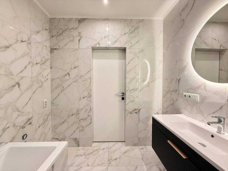 Видова 2.5 кім з ремонтом в обжитій новобудові!