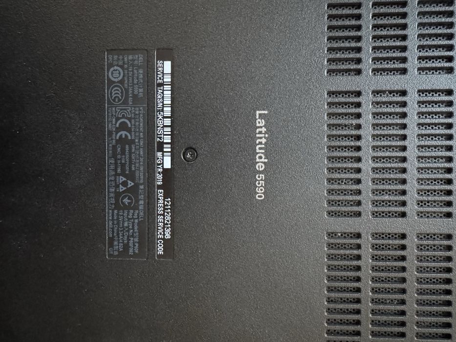 Ігровий ноут Dell, 8 ядер, i5, 32Gb, ddr4, ips, SSD 500Gb, відео 8Гб