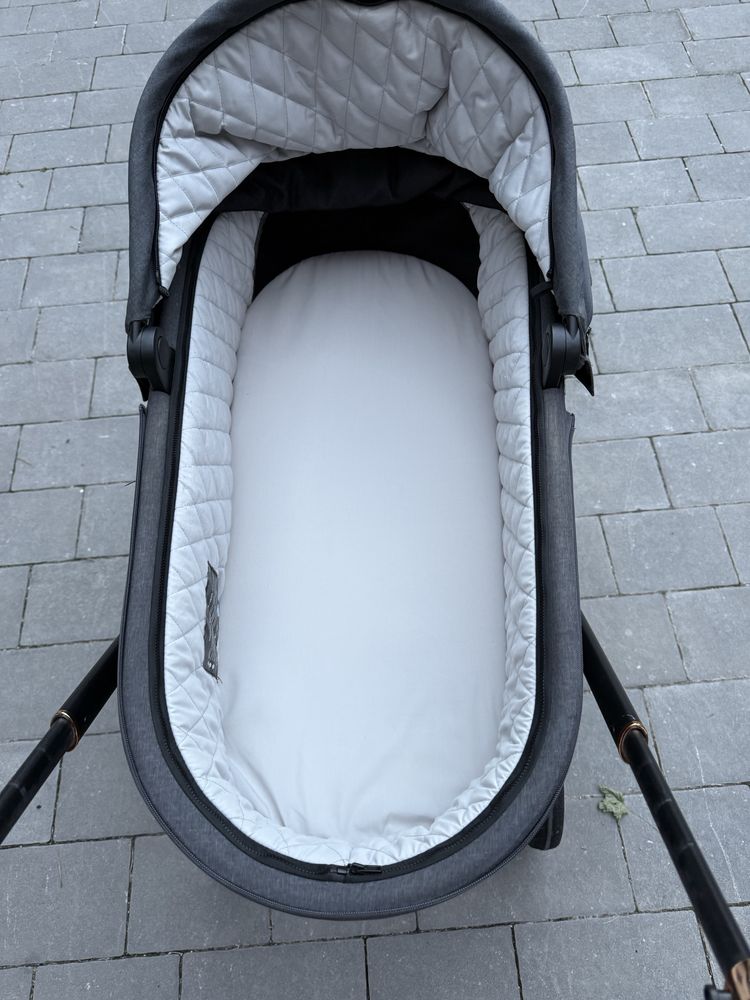Універсальна коляска 3 в 1 CARRELLO Epica