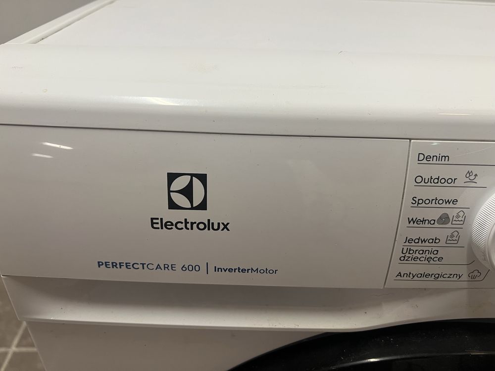 Pralka Elecrolux Perfectcare 600 6kg