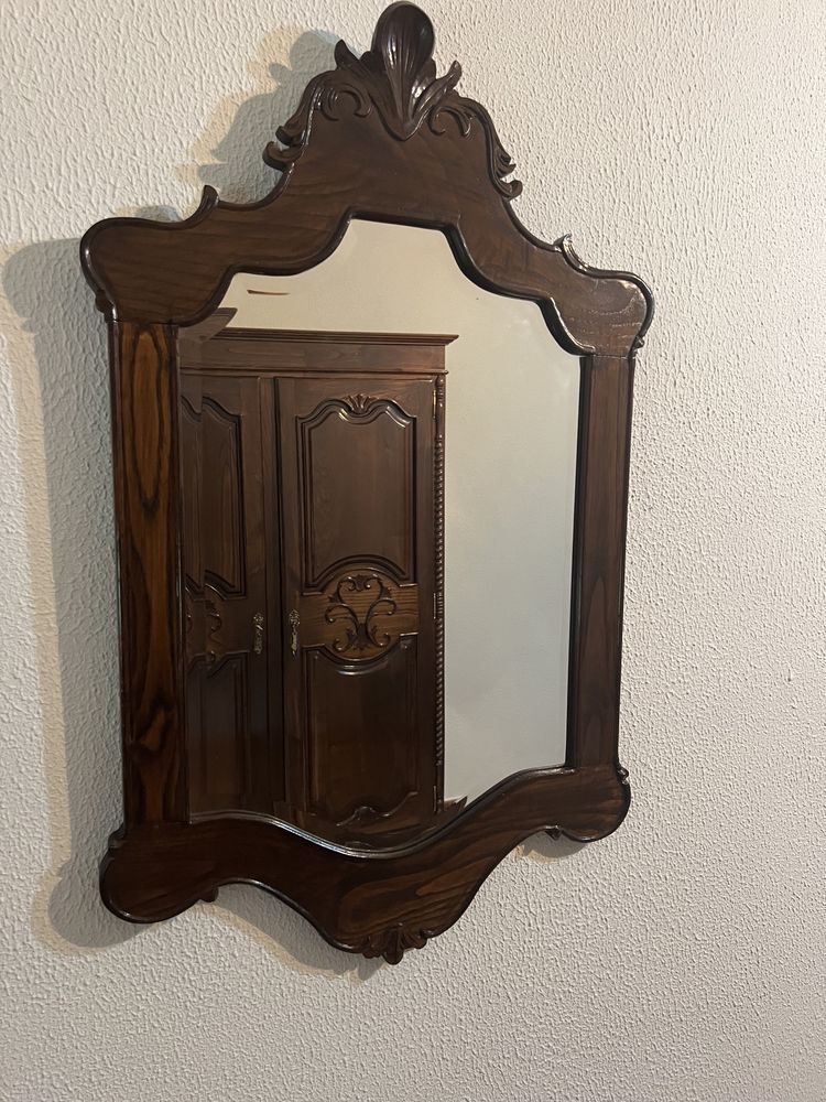 Espelho em madeira vintage