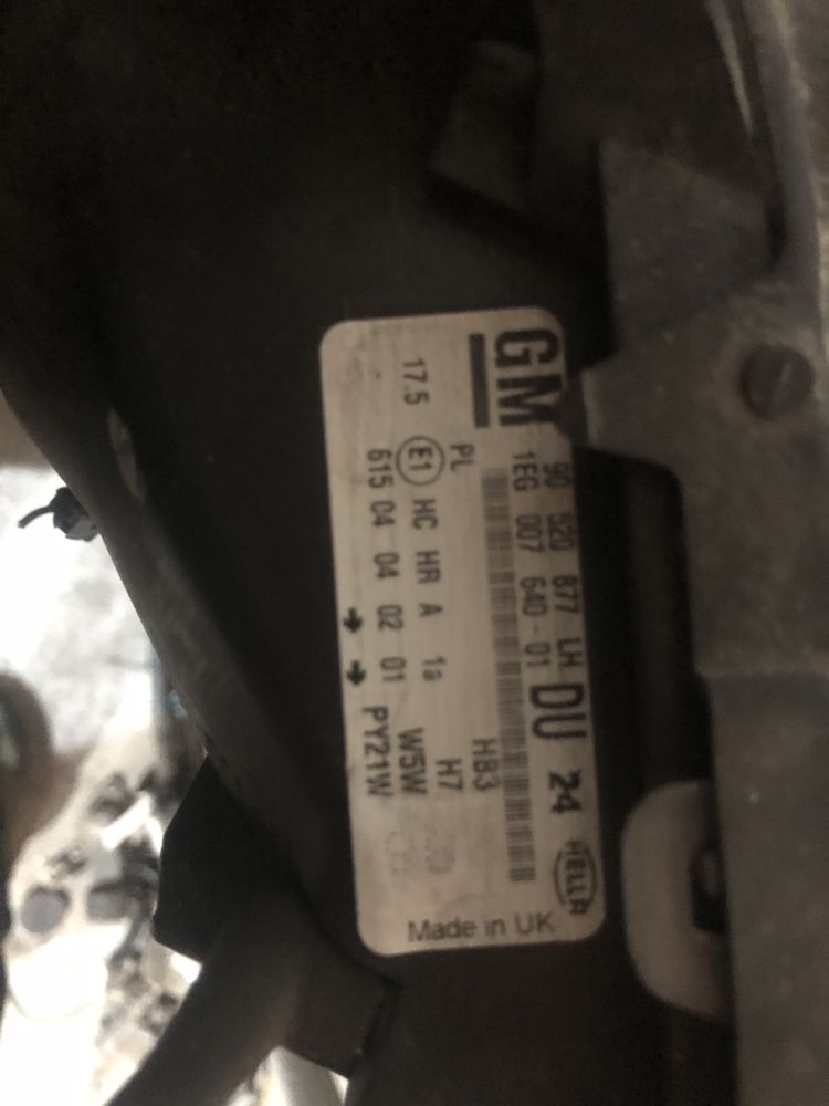 Фари, фари передні рефлектори Опель Астра Ж(Opel Astra G)90520877