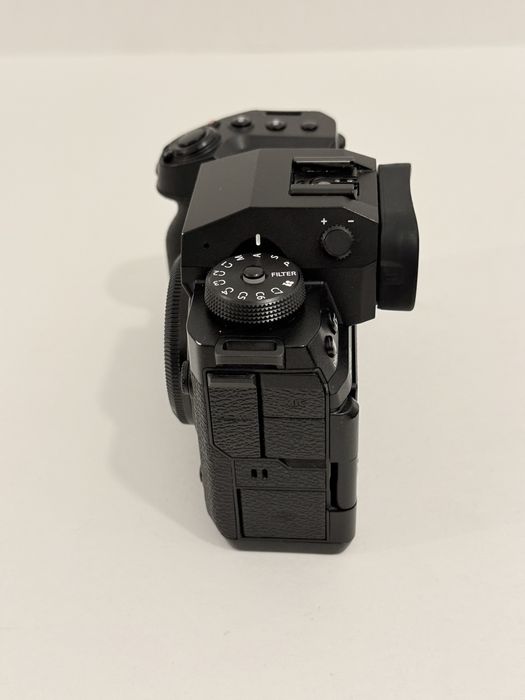 Aparat FUJIFILM X-H2 Body 40Mpix X-Trans BSI Sensor, 8K 30p