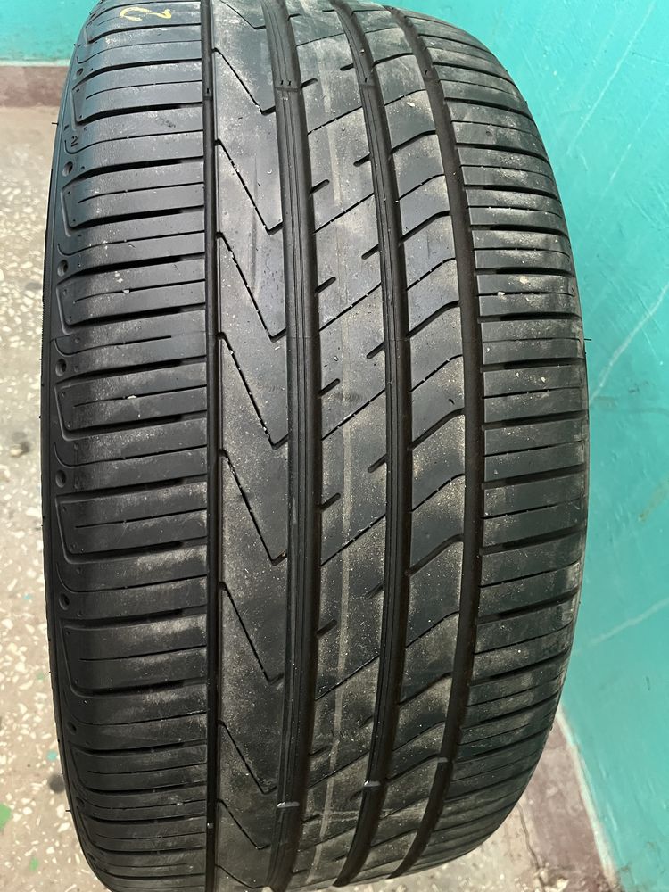 hankook ventus s1 noble2  255/40 R20