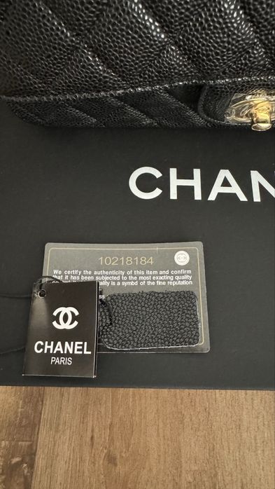 Chanel - nowa, czarna, klasyczna torebka na ramię z metką i pudełkiem
