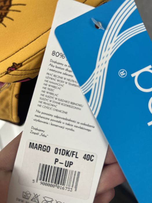 Strój kąpielowy dwuczesciowy