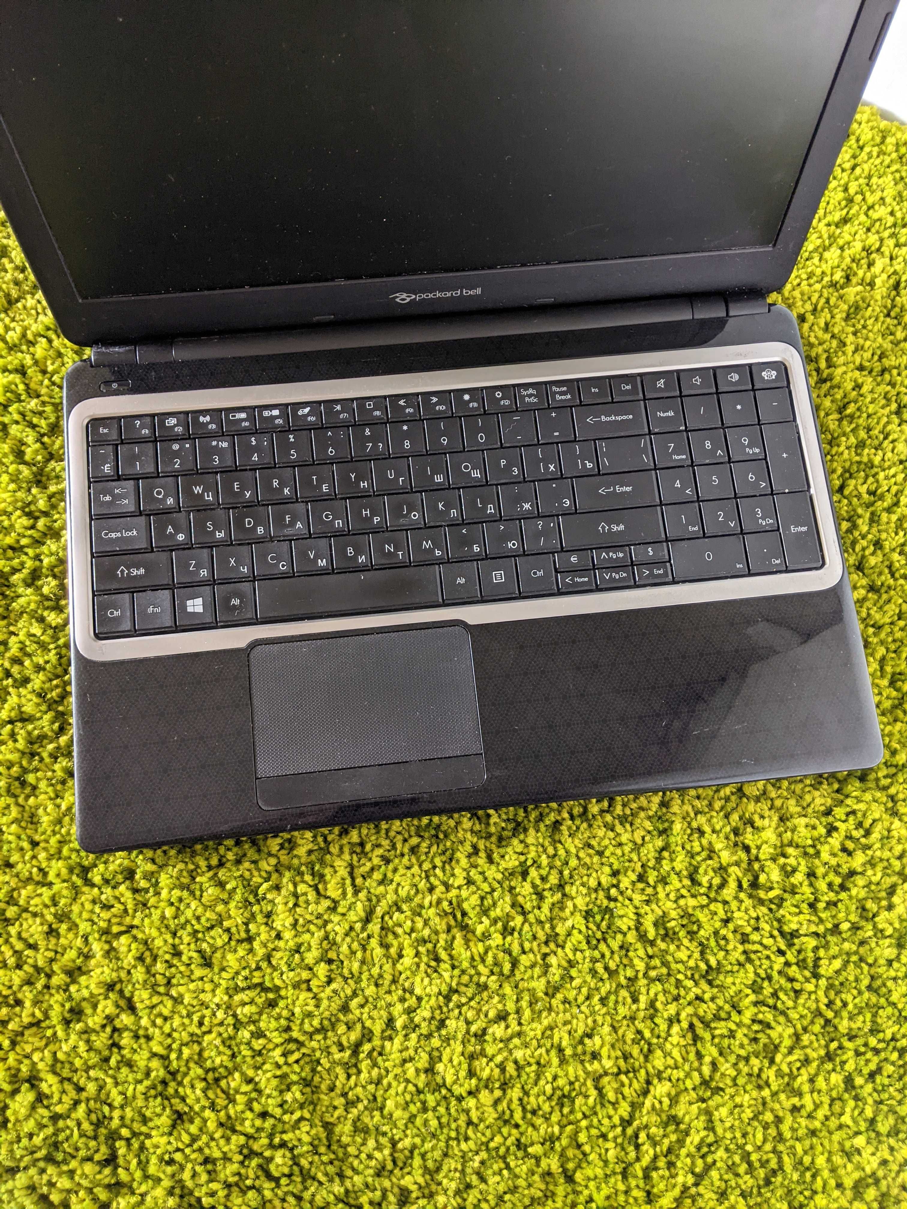 Ноутбук Acer Е1-530G Pentium, RAM 6GB, GeForce 820 1Gb, HDD 500Gb