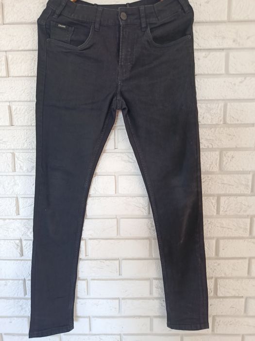 Męskie Dżinsowe spodnie skinny firmy CROPP róż 28/32