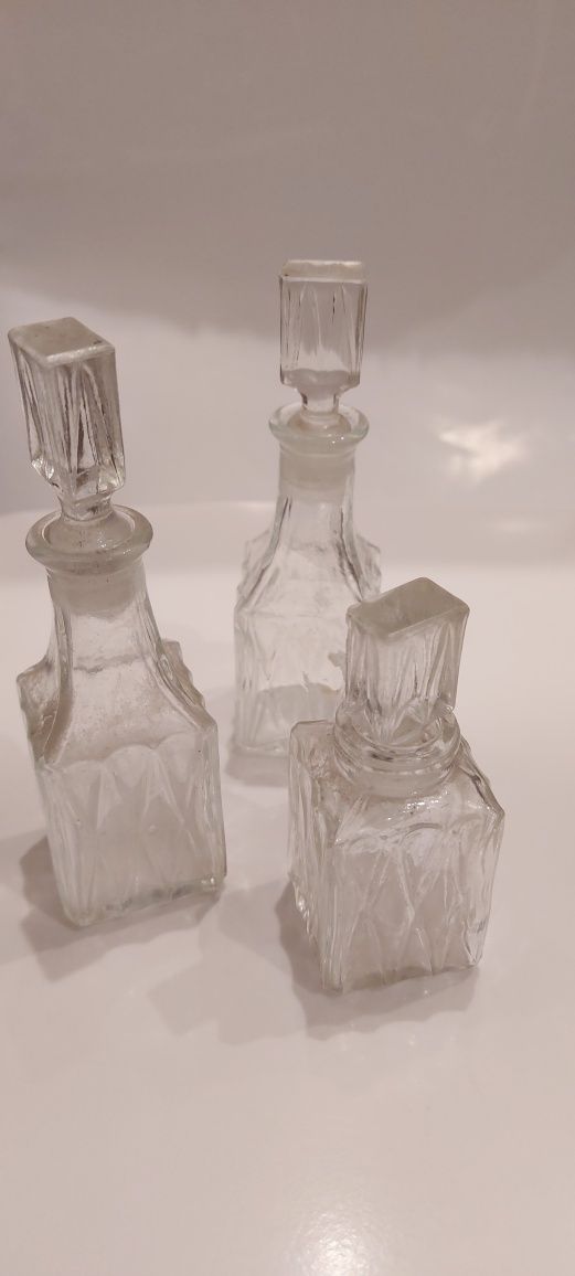 Stare butelki  szkło