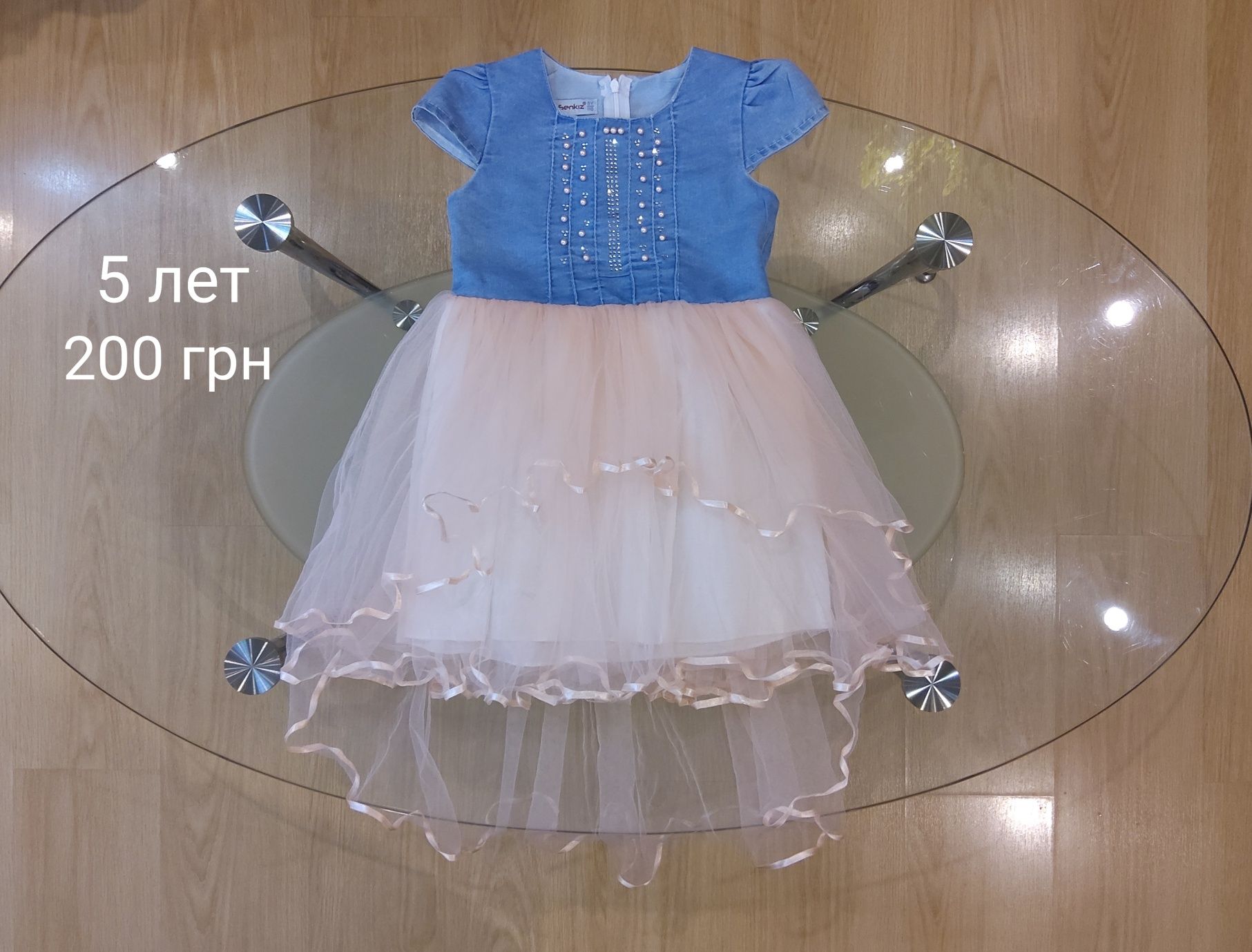 Вещи на девочку 4-6 лет, купальник, свитшот, платье, костюм