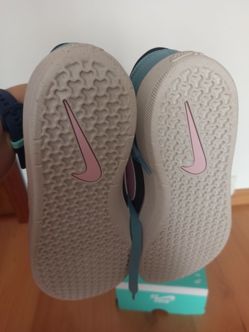 Buty Nike SB roz. 43