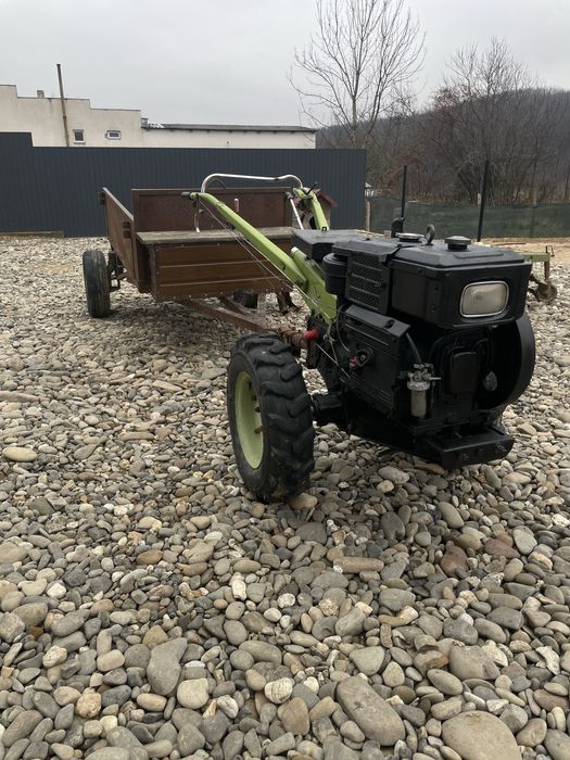 Продам Мотоблок Зубр