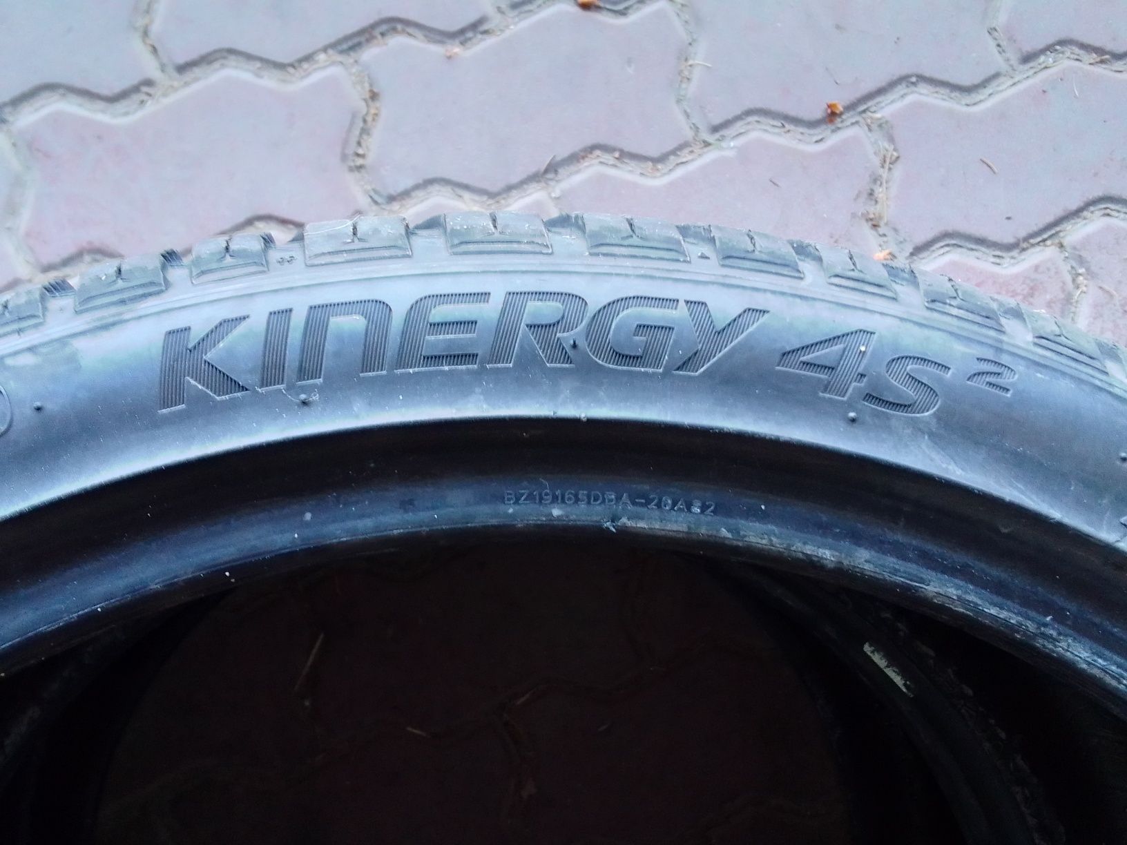 2 Opony wielosezonowe 235/35r19 HANKOOK 2021r 6mm