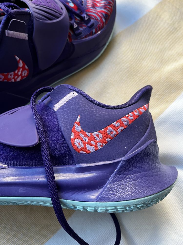 Sapatilhas basquetebol Kyrie low 3 “New Orchid”