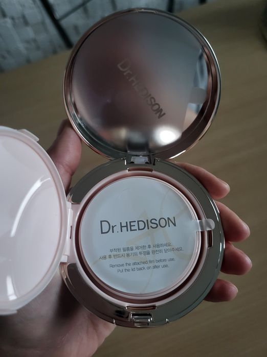 Кушон для обличчя Dr.Hedison