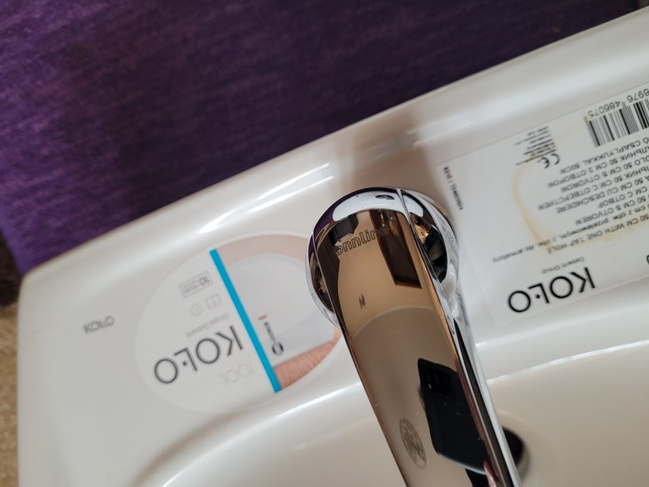 Umywalka Koło wraz z baterią - nowa