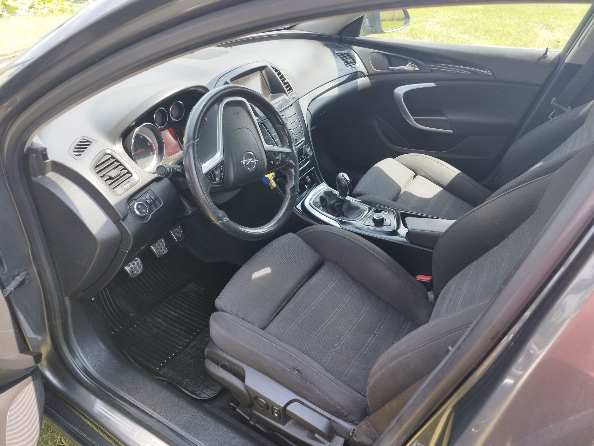 Opel Insignia Cosmo 2009 r 1 właściciel w kraju od 2014 roku przebieg