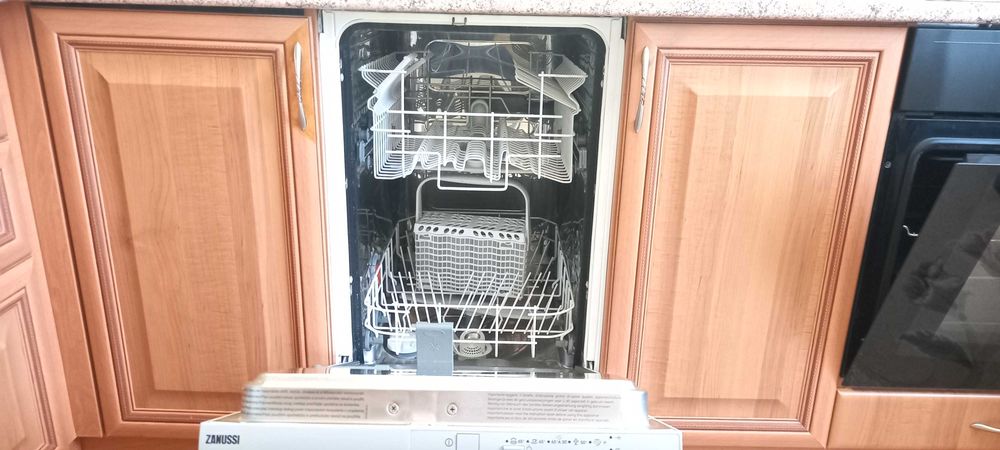 Посудомоечная машина ZANUSSI  ZDTS 101 (Италия)