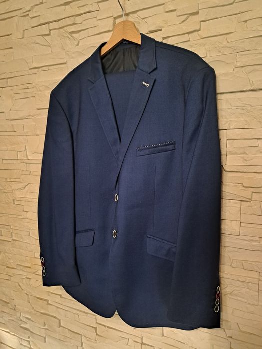 Męski garnitur 176/58