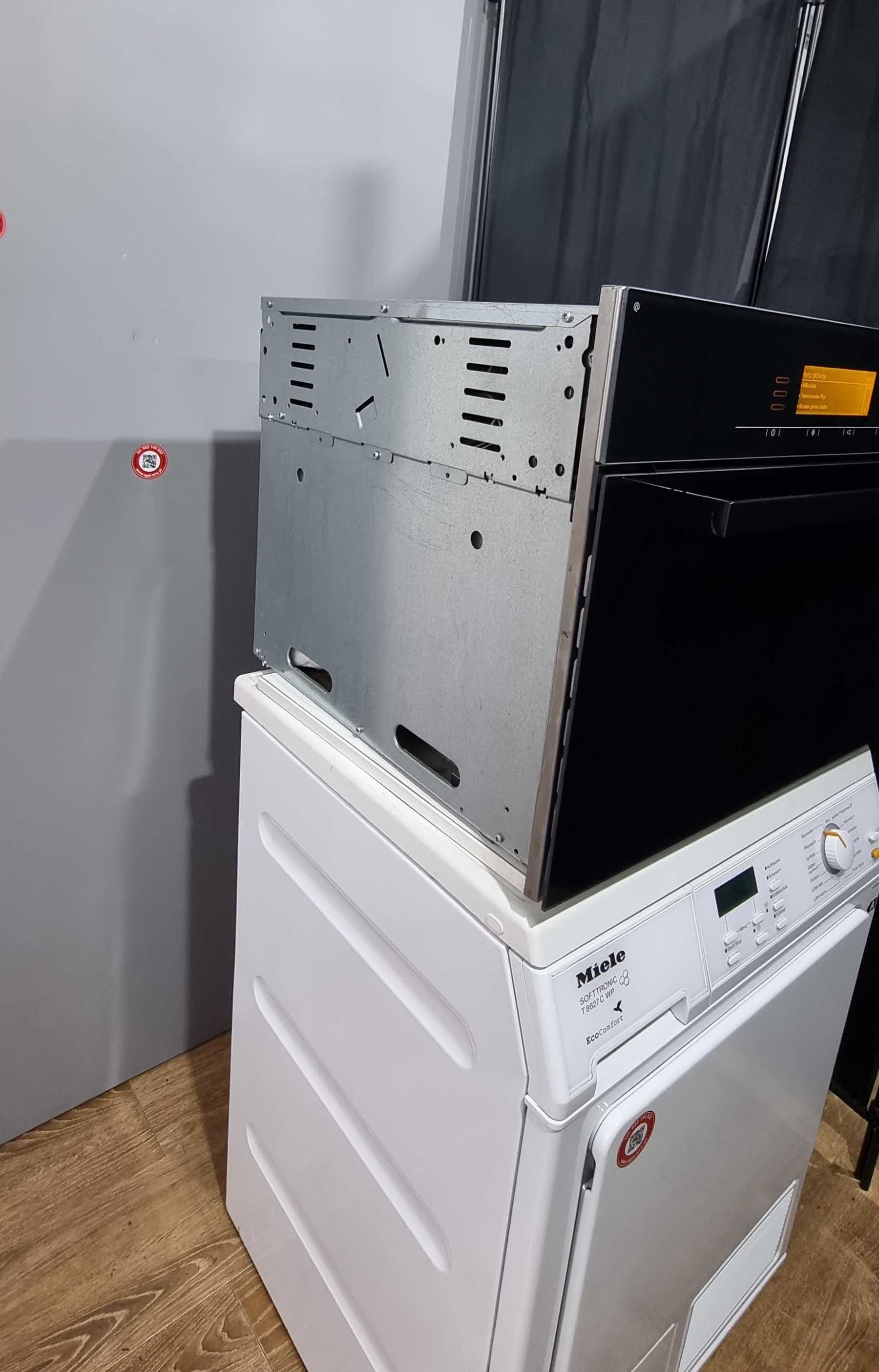 Piekarnik 2w1. Piekarnik z funkcją mikrofali Miele H 5080 BM, poj 49L