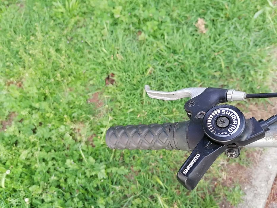 bicicleta btt shimano usada em bom estado
