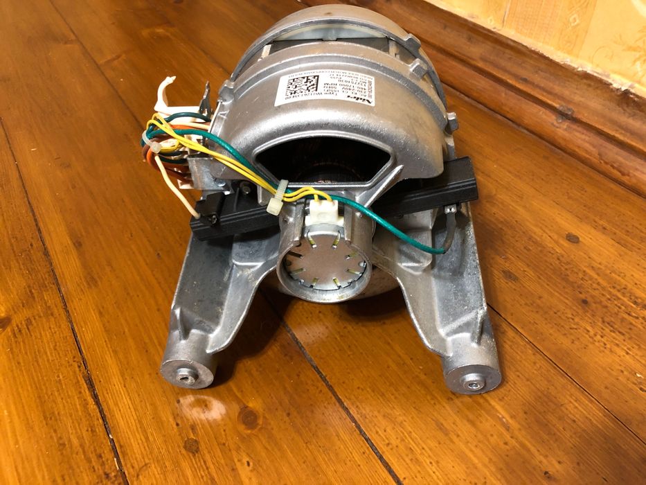 Мотор для пральної машини Nidec WU126U35E00 AC-EL.CL.155(F)