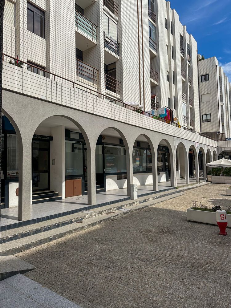Loja para Arrendamento no Centro de Aver-o-Mar – Póvoa de Varzim