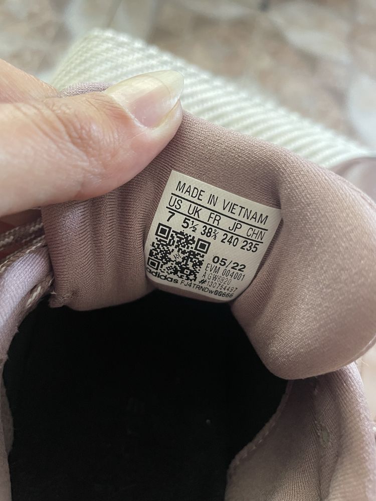 Кросівки Adidas oznova