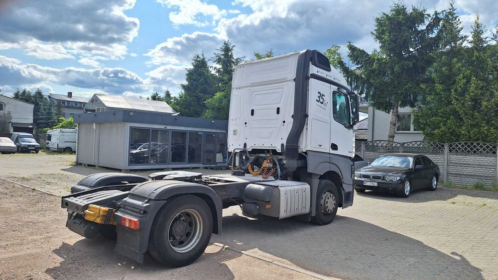 Bezgotówkowy wynajem z OC Sprawcy - Mercedes Actros Pełny ADR