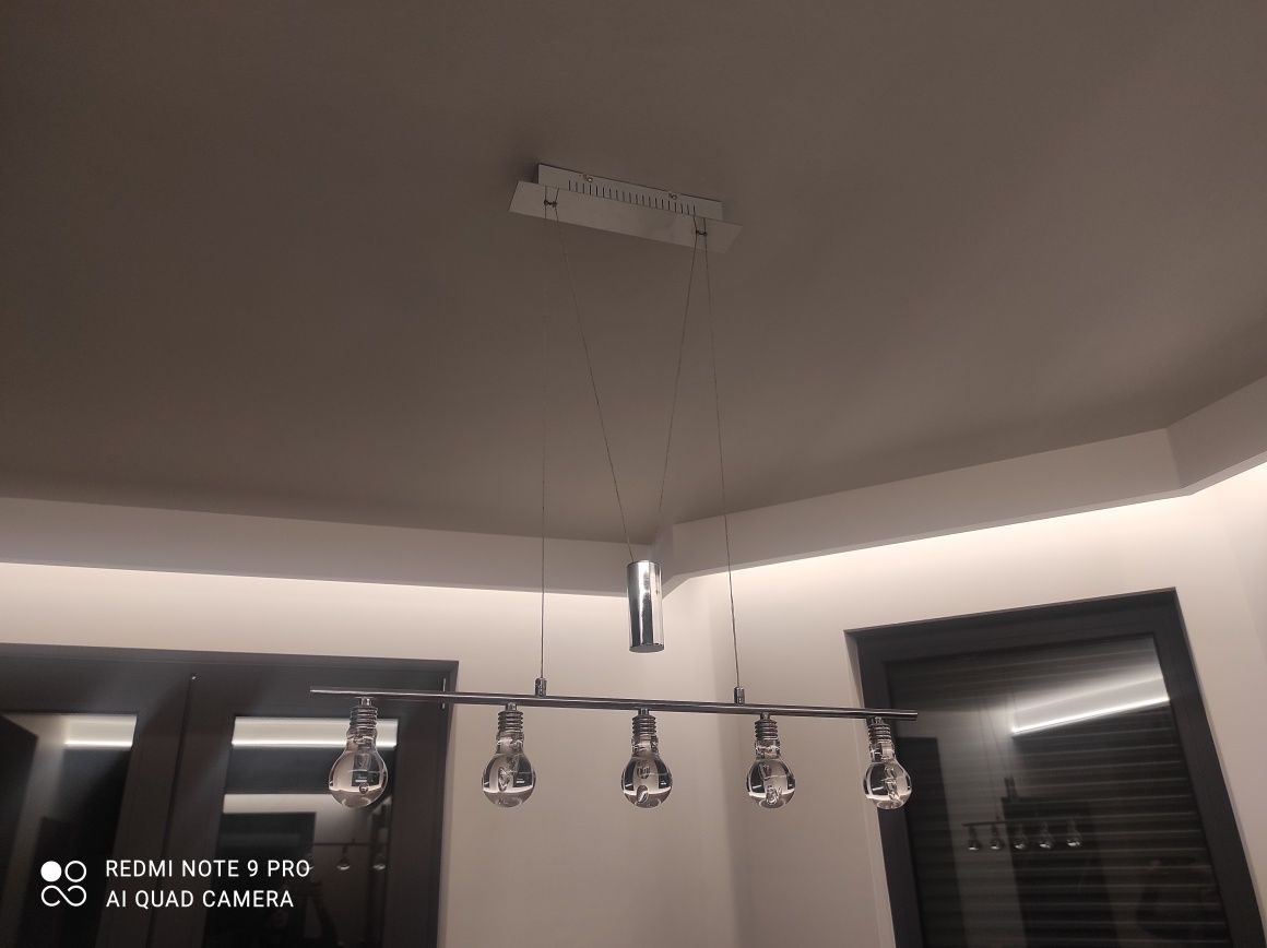 Lampa wisząca do jadalni